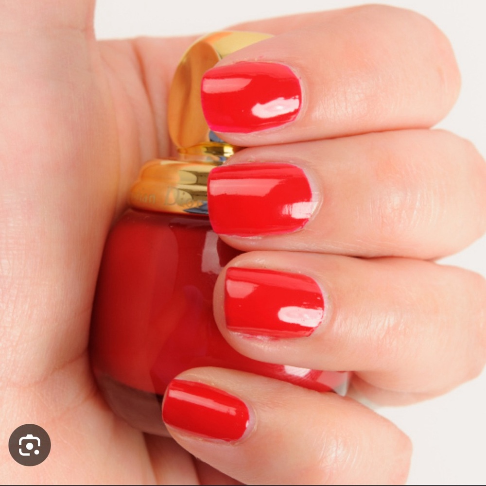 Dior nail polish New without box! Red red red red! (Poppy 862) - Picture 2 of 4